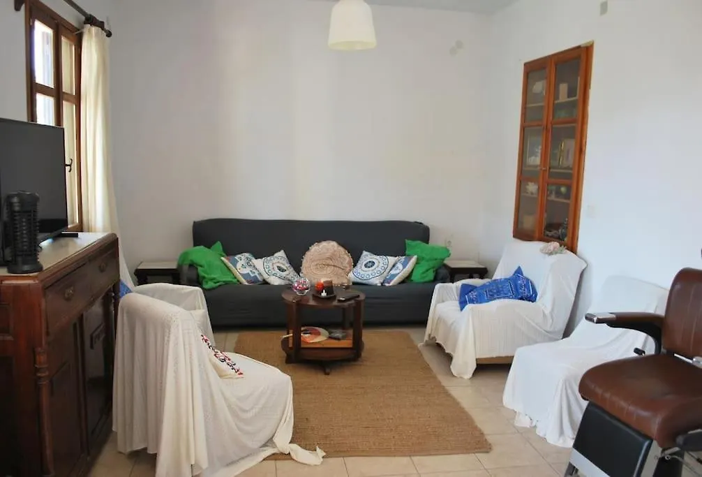 Vintage Relaxing Villa With Garden & Amazing View! Ferendinata 0*,  Greece