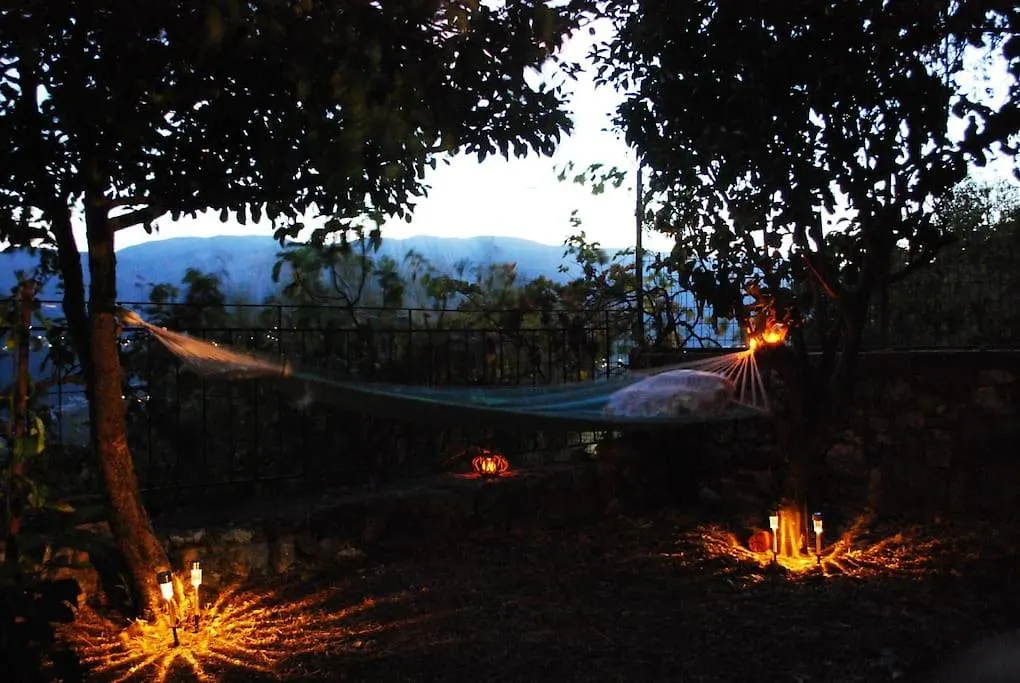 Holiday home Vintage Relaxing Villa With Garden & Amazing View! Ferendinata Greece