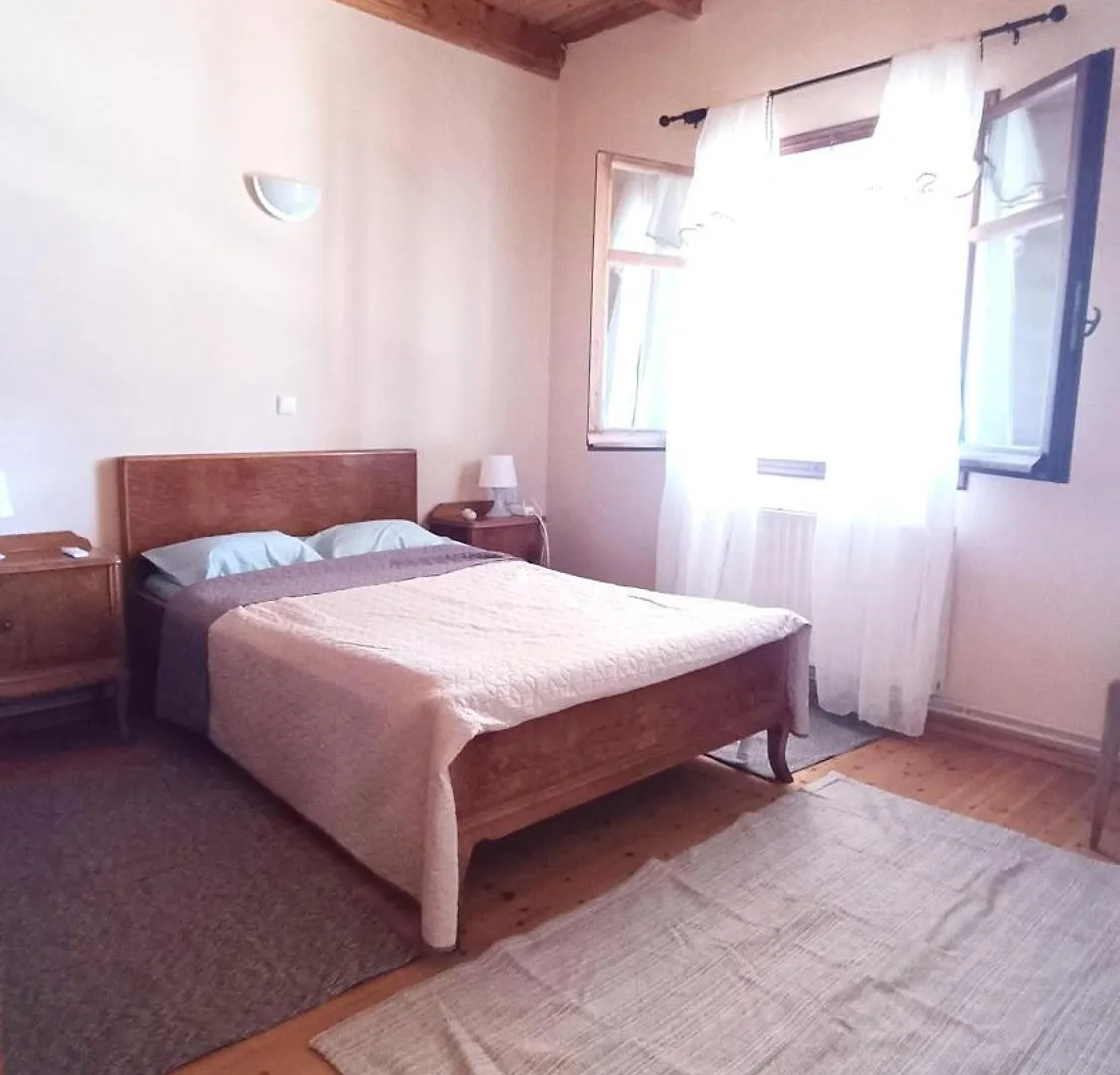 Vintage Relaxing Villa With Garden & Amazing View! Ferendinata Holiday home